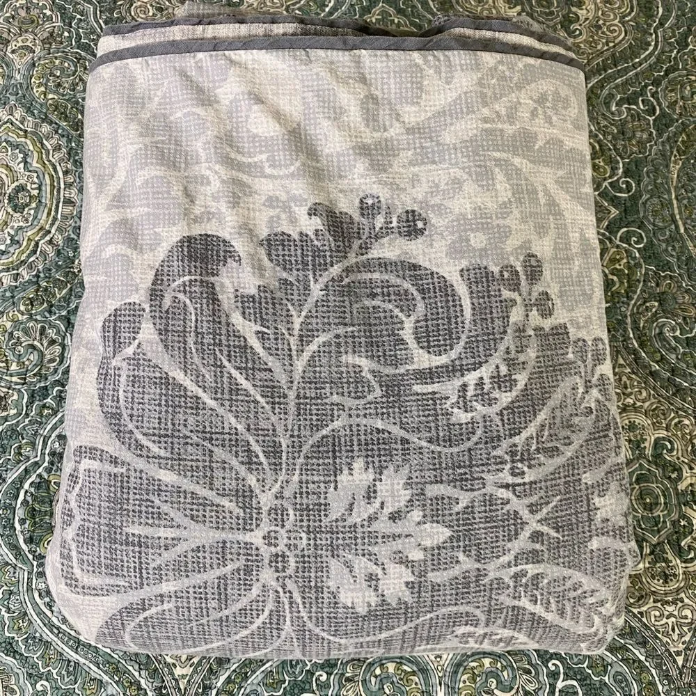 Tahari Gray and White Duvet Cover King